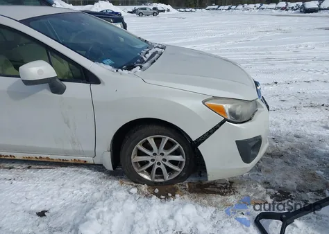 2014 Subaru Impreza 2.0I Premium z USA, uszkodzony, nr VIN JF1GJAC60EH016392